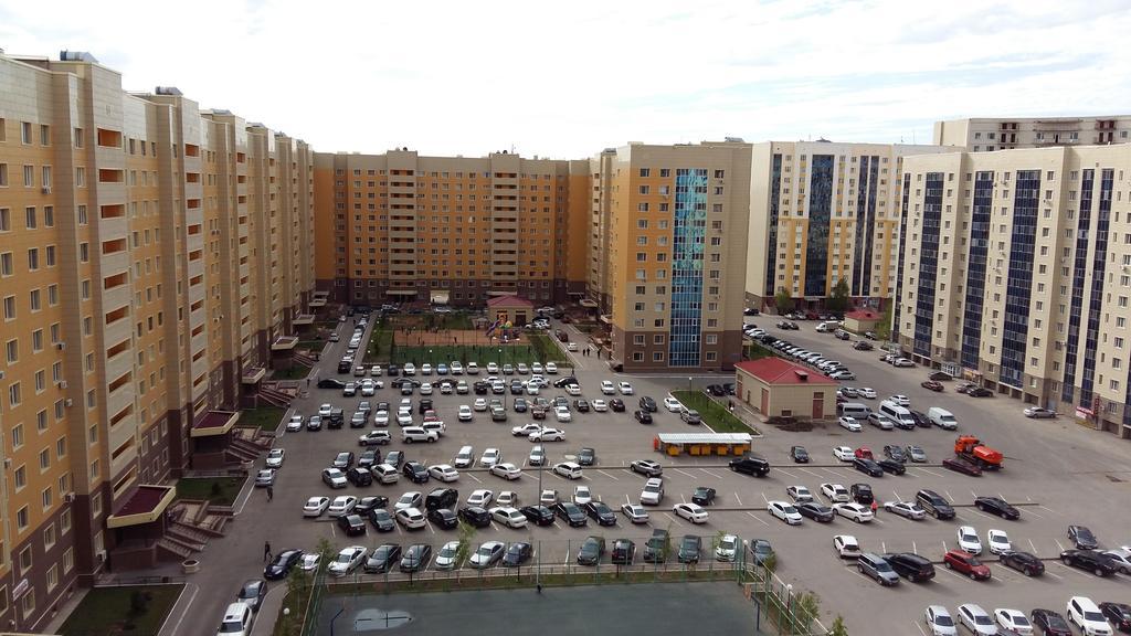 Apartment On Sauran Str Center Astana Exterior foto