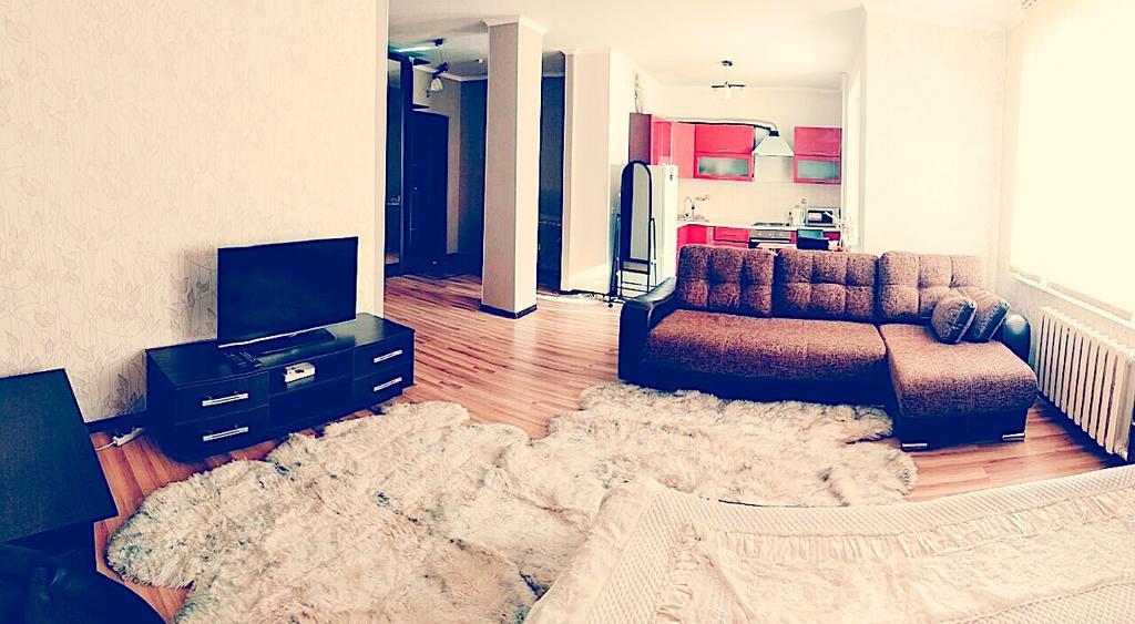 Apartment On Sauran Str Center Astana Exterior foto